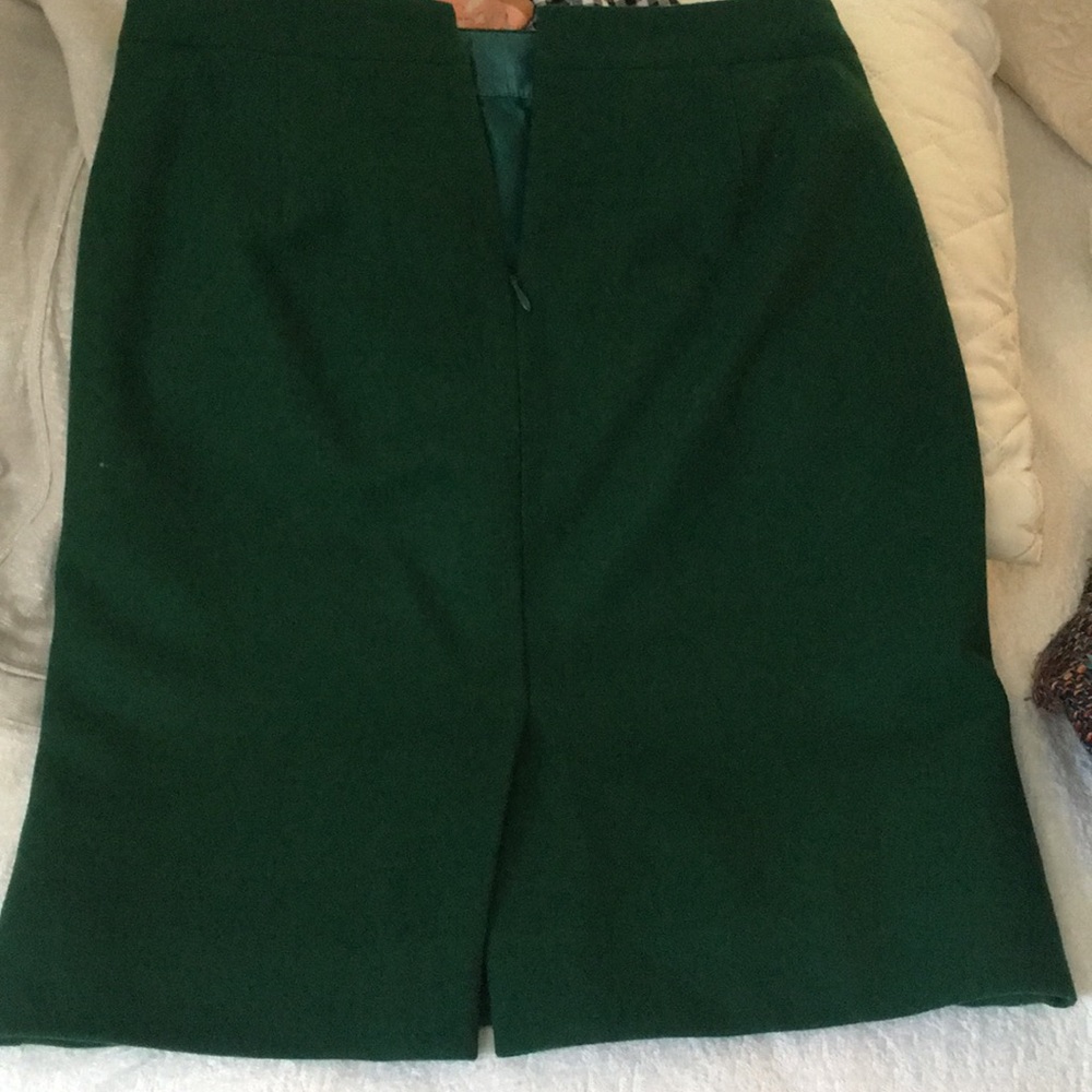 High waisted skirt